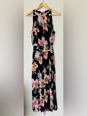 Emma & Michele | Dresses | Emma Michele Green White Maxi Dress | Poshmark